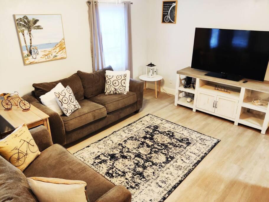 Venice Beach Within 5 Min Drive, Near The Tennis Courts And Park, Sleeps 5 Nokomis Zewnętrze zdjęcie