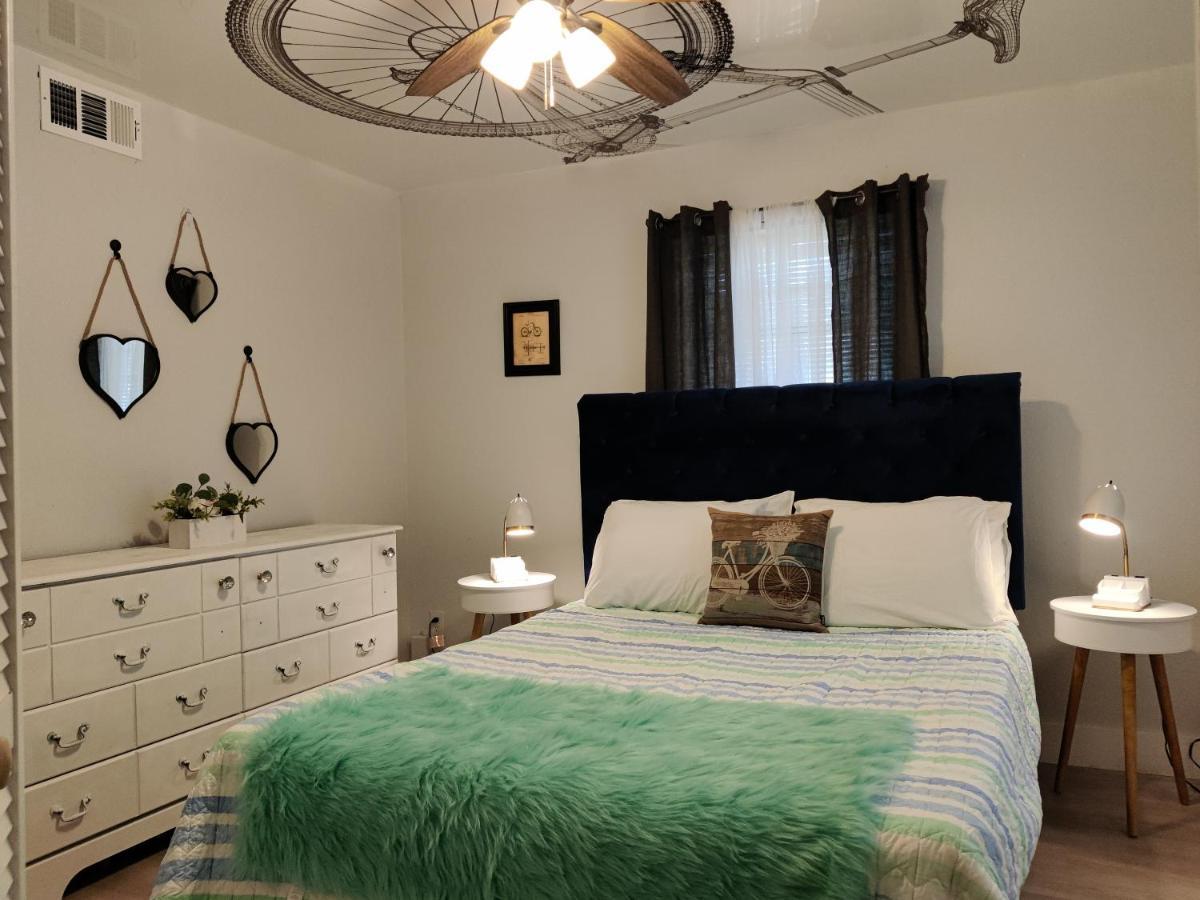 Venice Beach Within 5 Min Drive, Near The Tennis Courts And Park, Sleeps 5 Nokomis Zewnętrze zdjęcie
