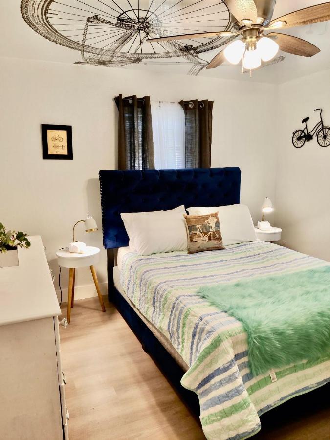 Venice Beach Within 5 Min Drive, Near The Tennis Courts And Park, Sleeps 5 Nokomis Zewnętrze zdjęcie